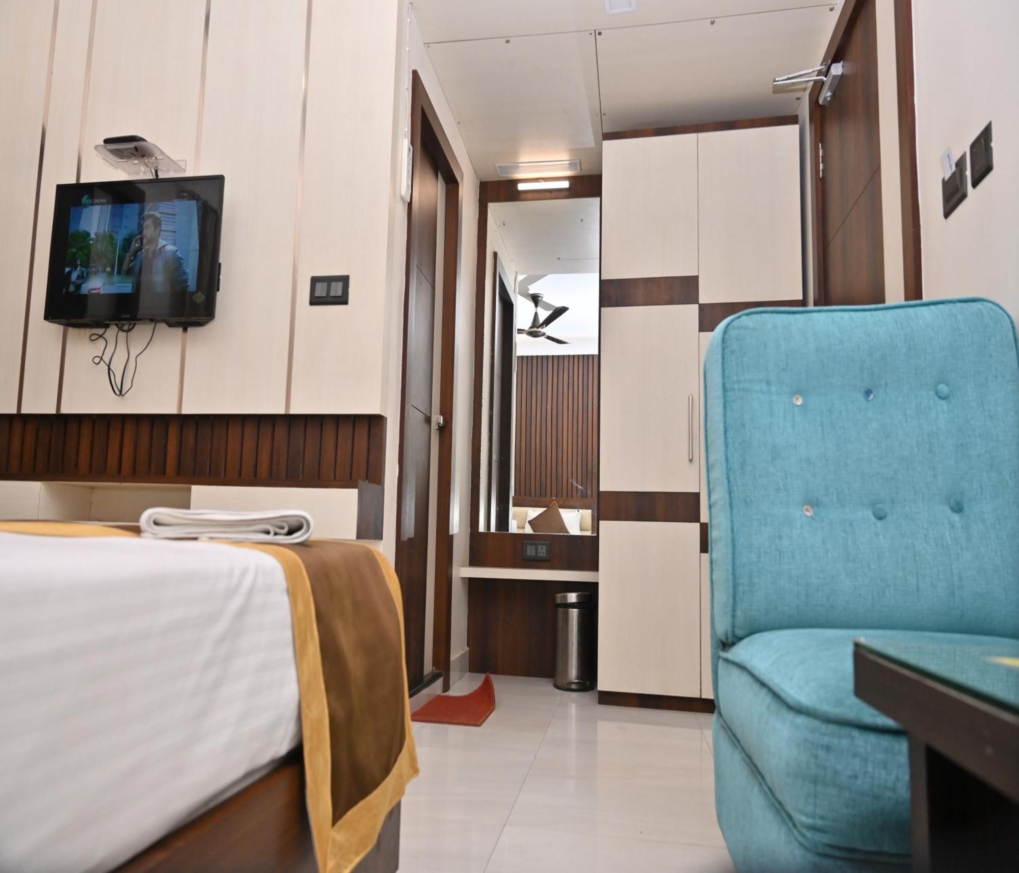 Hotel Silver Land New Digha With Rooftop Pool Exterior foto