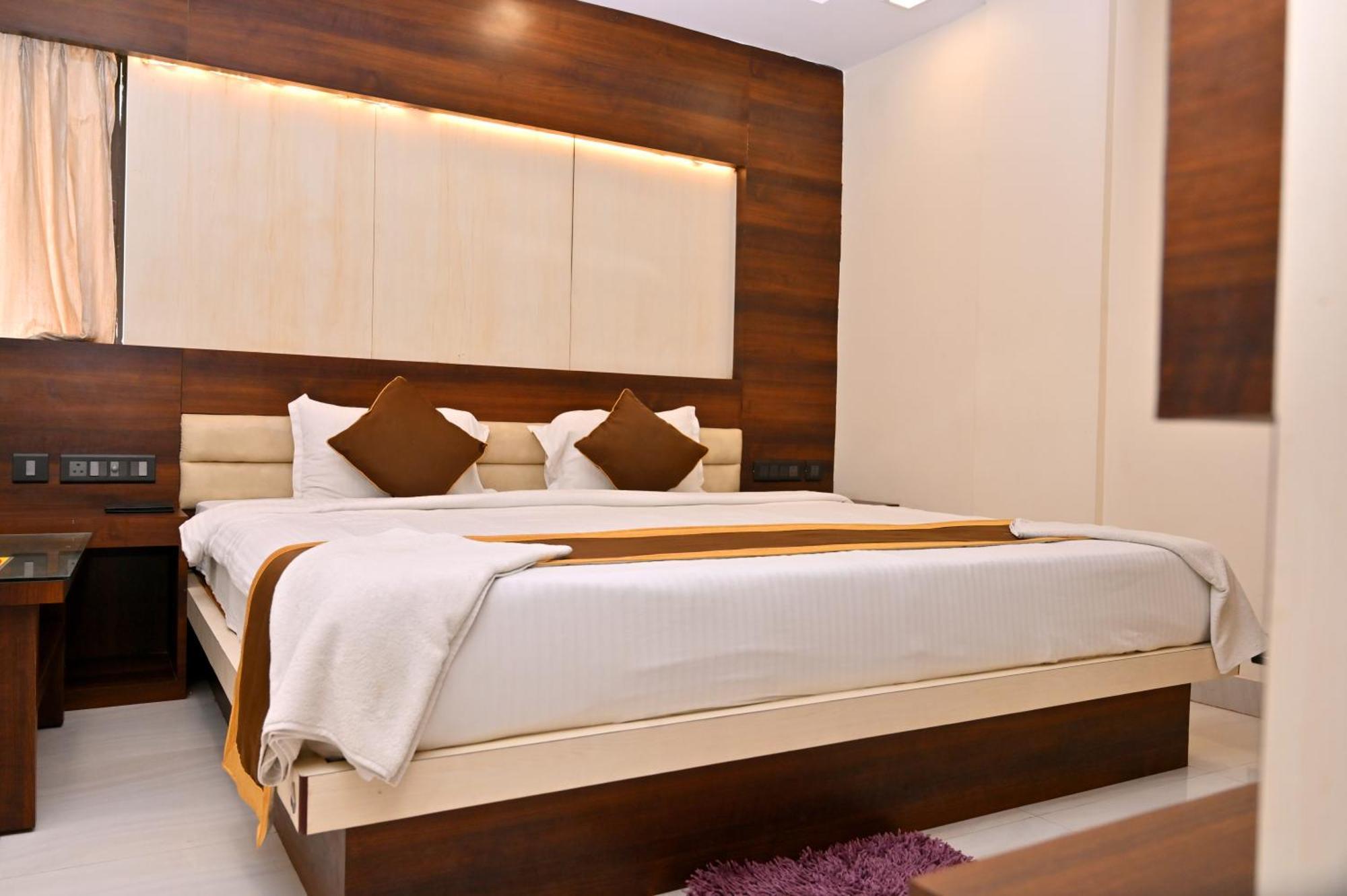 Hotel Silver Land New Digha With Rooftop Pool Exterior foto